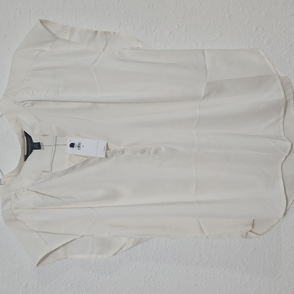 Flowy white top